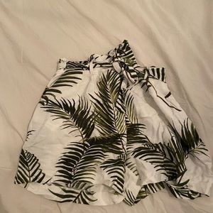 H&M paper bag shorts